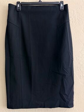 Express Black Pencil Skirt - Sleek Office Staple